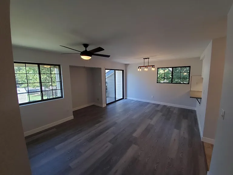 7441 Auburn Oaks Ct #B — Photo 16