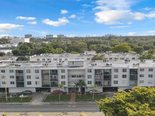 1250 NE 125th St APT 311C, North Miami, FL 33161