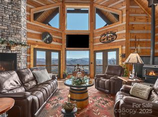 330 Historic Oak Trl, Waynesville, NC 28785