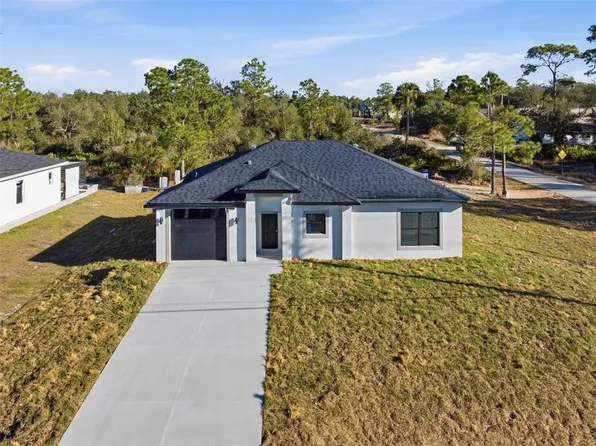 107 E 15th St, Lehigh Acres, FL 33972