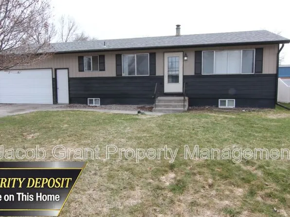 315 James Ave, Chubbuck, ID 83202