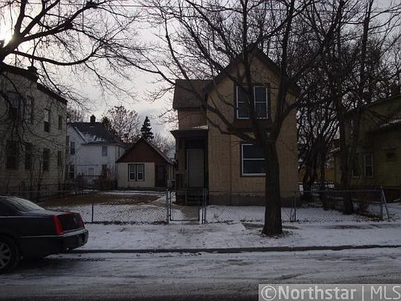 2nd image of 292 Thomas Ave