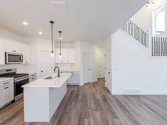 5th image of 1510 W Banner Dr #822