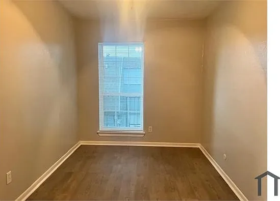 2650 McFaddin St #9 — Photo 9
