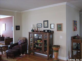 4th image of 411 Briar Brook Run