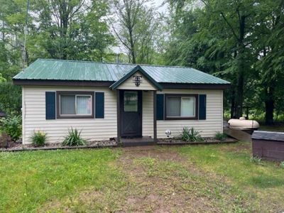 7514 Pine St, Hale, MI, 48739
