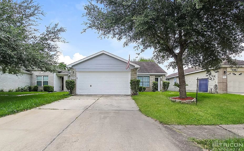 1st image of 8134 Sanders Glen Ln