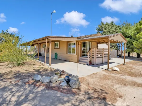 10532 Acanthus St, Phelan, CA 92371