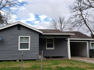 2429 Dewey St, Lake Charles, LA 70601