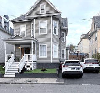 116 Fort Hill Ave, Lowell, MA, 01852
