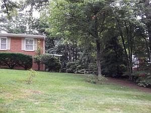 2nd image of 5620 N Lake Dr