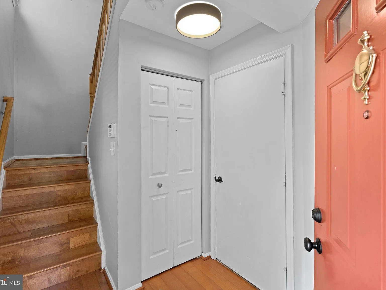Carriage Park Condo — Photo 2