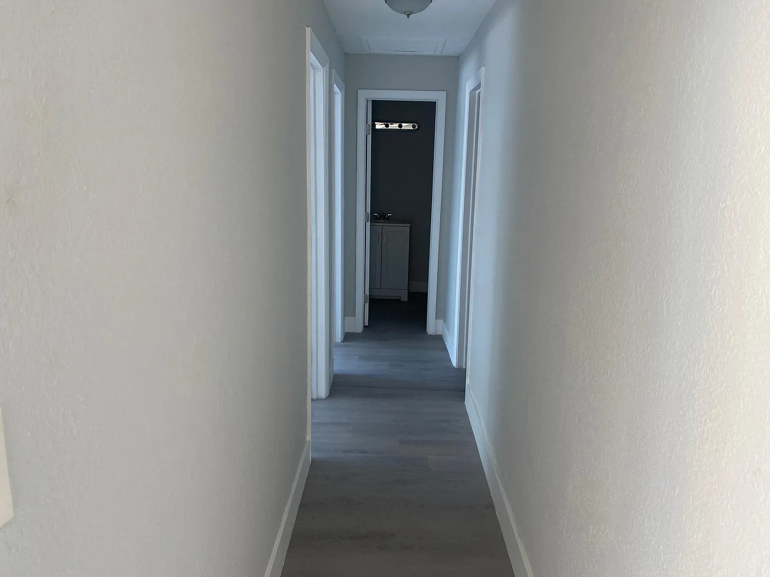 3 bed, 1352 sqft, $2,700 — Photo 3