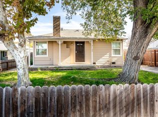 3706 Willow St, Sacramento, CA