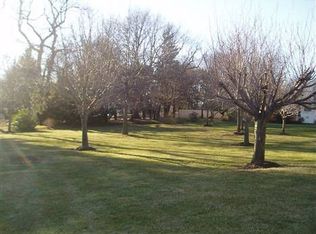 1451 N Spring Hill Dr, Maple Glen, PA 19002