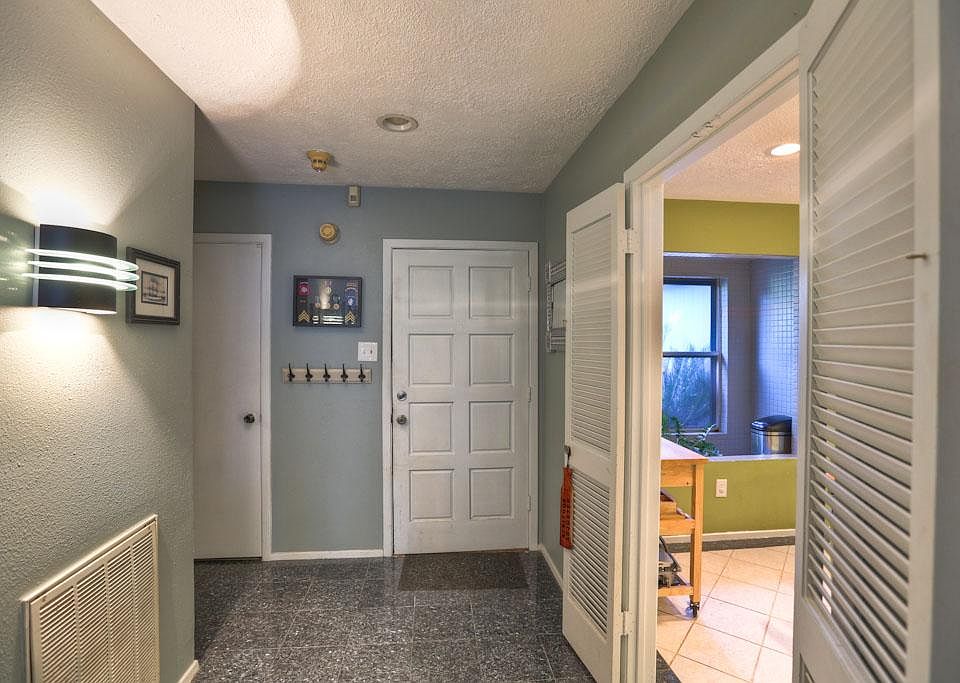 1st image of 20326 Bishops Gate Ln