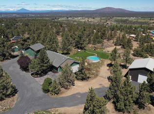 21020 Gift Rd, Bend, OR 97703