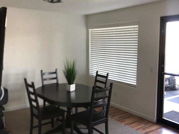 5th image of 344 E Sunland Dr #9