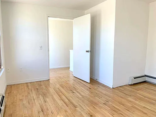 Rented by The Downtown LLC | media 71