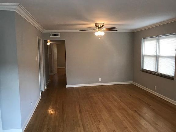 2nd image of 1262 Moorlands Dr