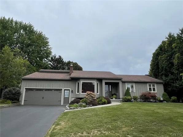62 Park Ter, Sherrill, NY 13461