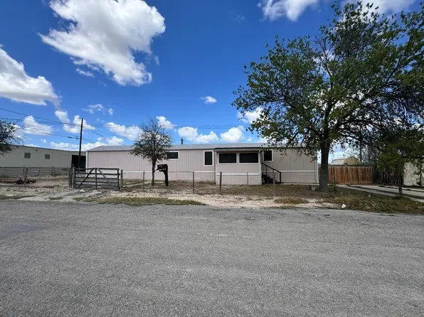 1301 E 1st St, Del Rio, TX 78840