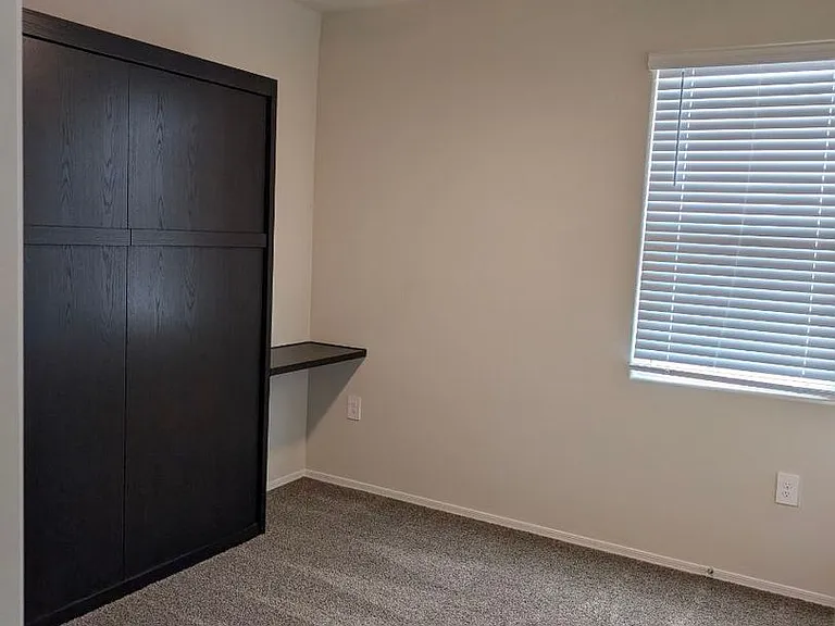 1831 W Broadway Ave — Photo 13