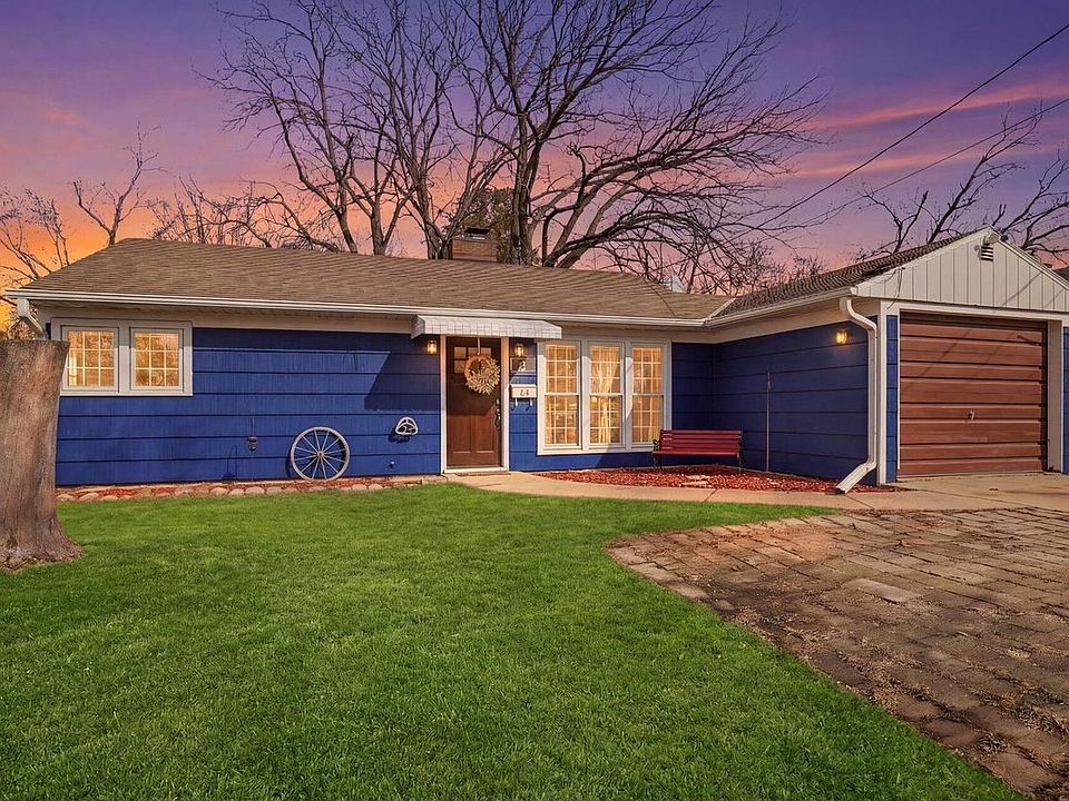 1st image of 1011 Aurora STREET