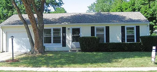 2504 Worcester Dr Photo 1