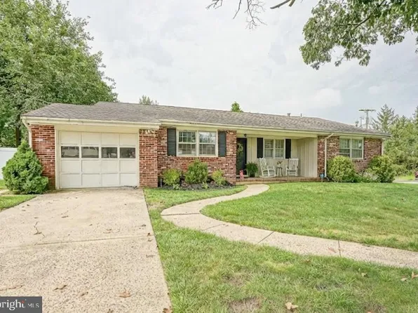 2 Broadview Ave, Berlin, NJ 08009