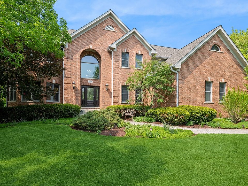 1st image of 25901 N Arrowhead Dr