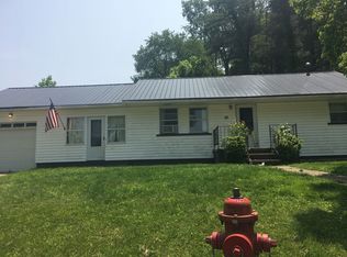 56 Fruth Ln, Mason, WV 25260