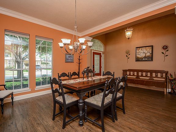 3rd image of 15310 Mustang Valley Cir