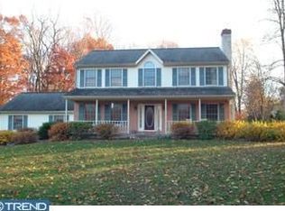 20 Apple Dr, Downingtown, PA 19335