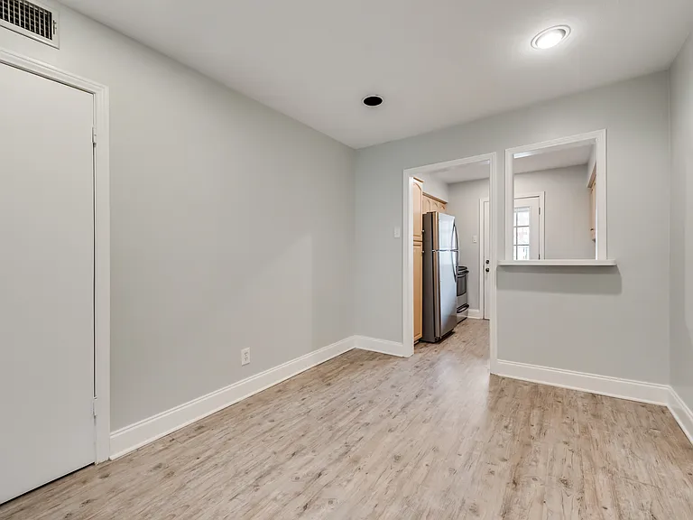 4211 Newton Ave #211 — Photo 6