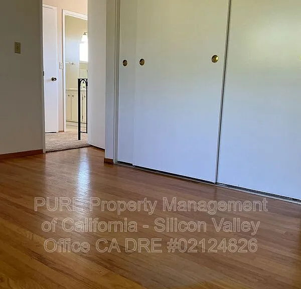5655 Glen Haven Ct — Photo 18