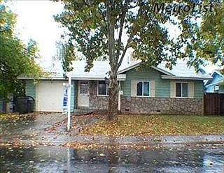 3948 Floral Dr photo 1