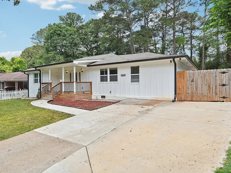 2474 Ousley Ct — Photo 6