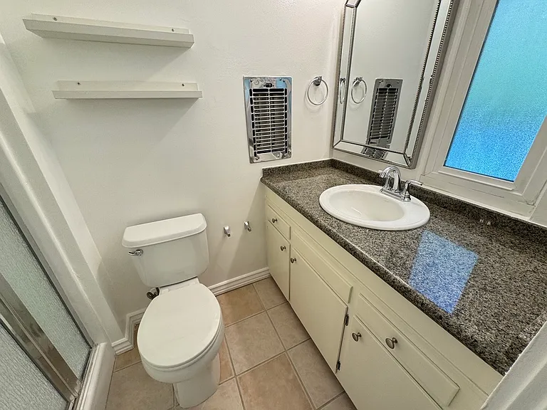 11500 Rochester Ave #11500 — Photo 45