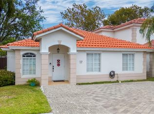 7285 NW 173rd Dr APT 104, Hialeah, FL 33015