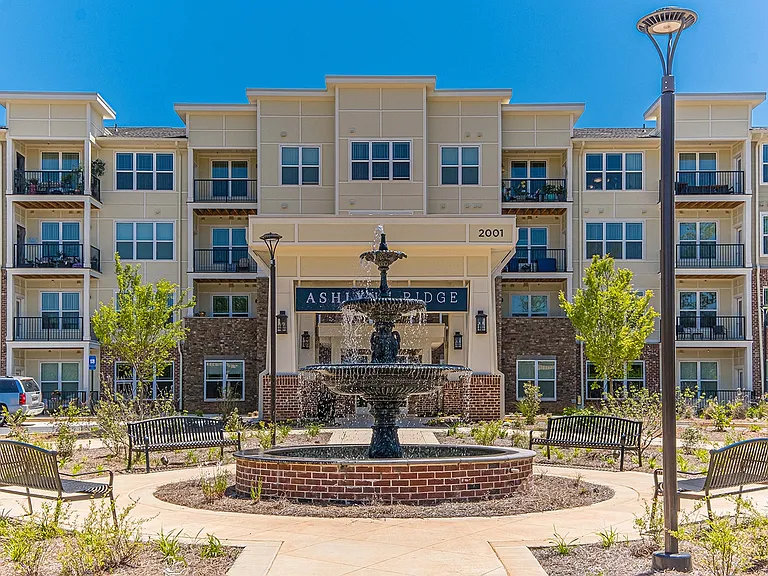 Ashlynn Ridge 55+ Apartments — Photo 30