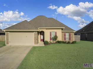 17620 Hoods Ridge Dr, Prairieville, LA 70769