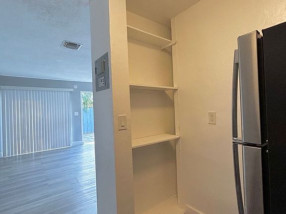4th image of 1045 NE 8th Ave #67