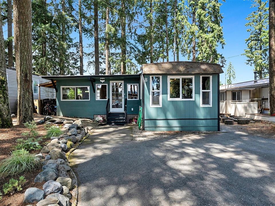 1st image of 3560 Hallberg Rd #8