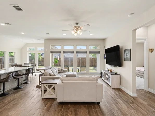 1423 Daisy Corner Dr, Prosper, TX 75078