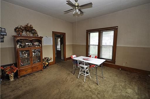 4th image of 312 N Mount Olive St