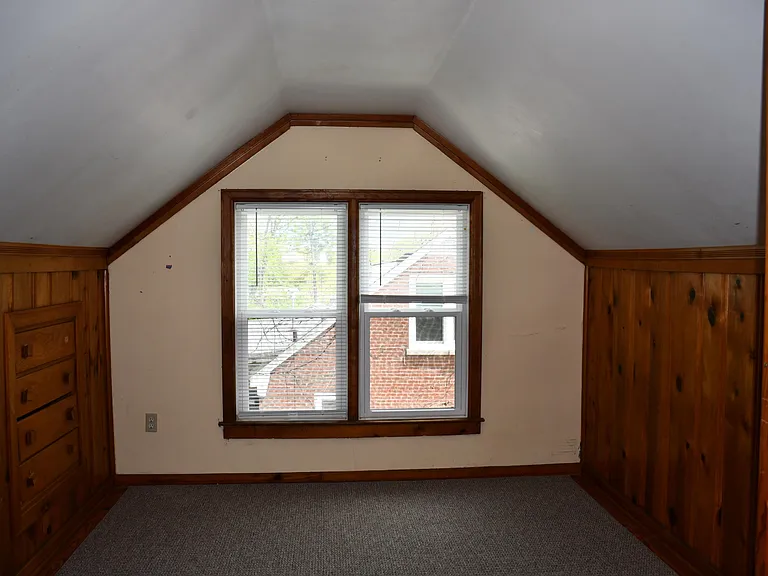 181 Saint James Dr — Photo 15