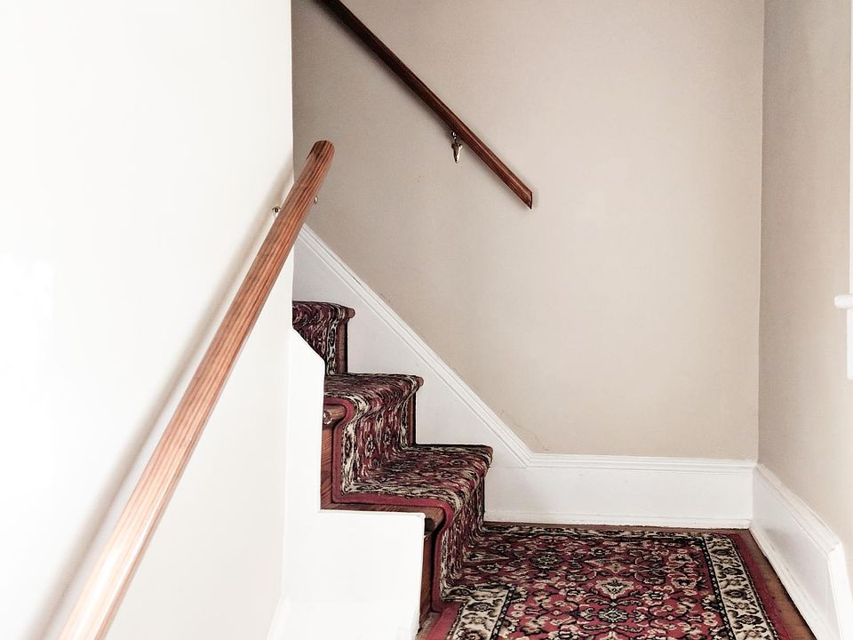 UNIT 2 STAIRWAY