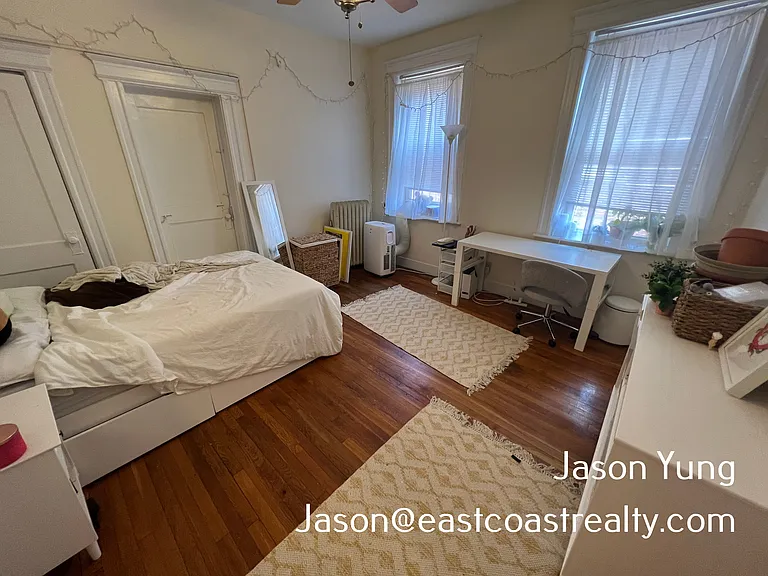 25-29 Queensberry St #20 — Photo 5