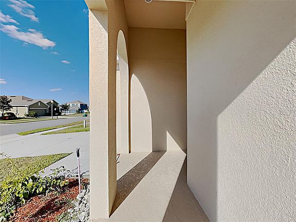 2nd image of 1328 ARONIMINIK DRIVE